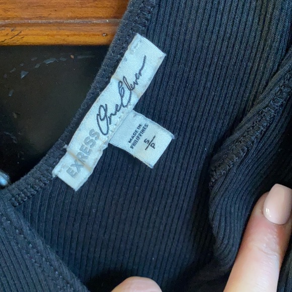 Express Top - Picture 2 of 2